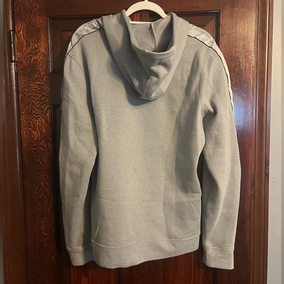 Oakley gray sweatshirt for men - Picture 2 of 3